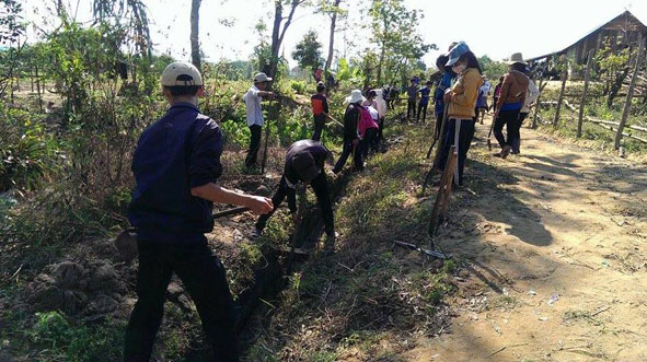 Tình nguyện vì cuộc sống cộng đồng: phong trào xung kích mang nhiều ý nghĩa của tuổi trẻ Mdrak